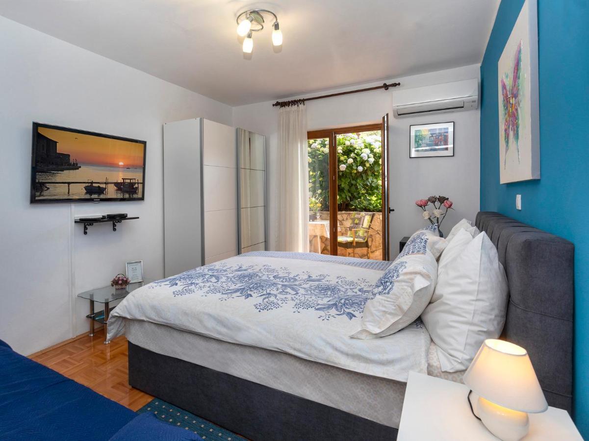 Apartman Ornela Porec Bagian luar foto