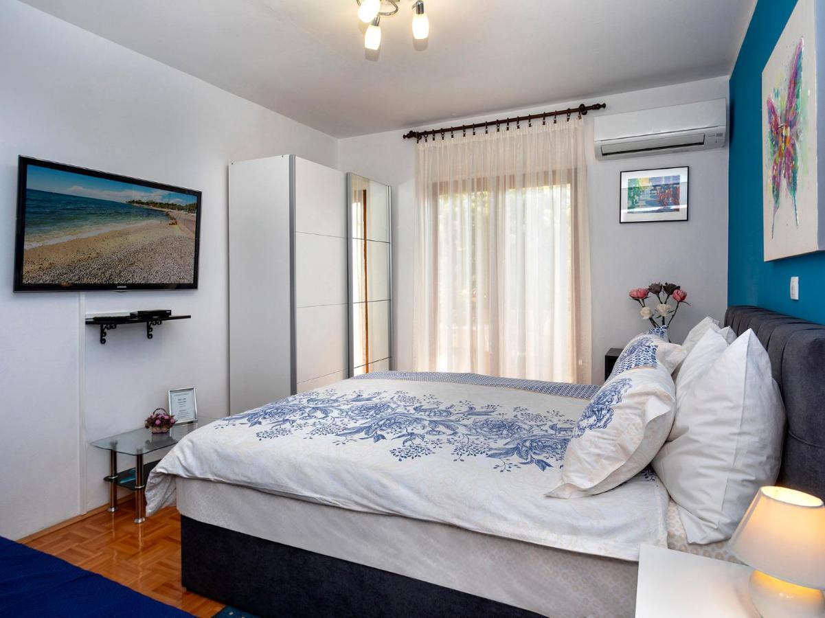 Apartman Ornela Porec Bagian luar foto